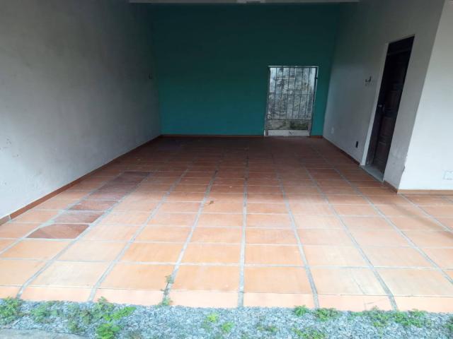 #4002024 - Casa para Venda em Feira de Santana - BA - 3