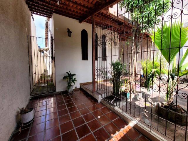 #3502024 - Casa para Venda em Feira de Santana - BA - 1